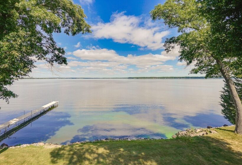 Lakefront Chippewa Falls Haven W/ Private Deck!