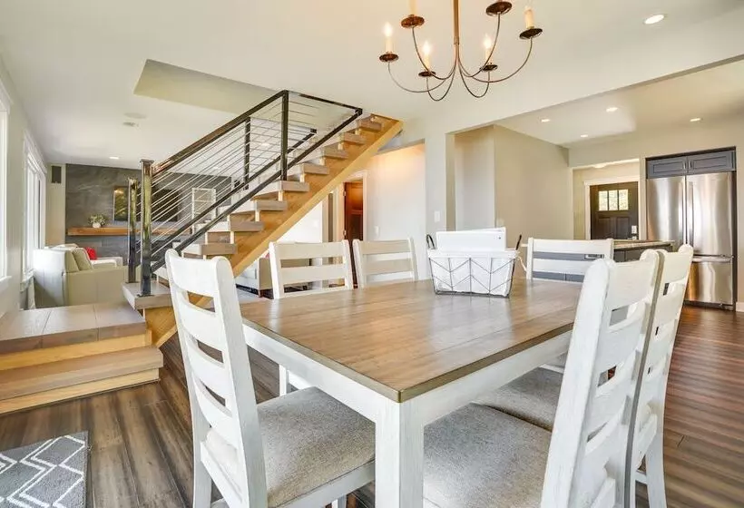 Lakefront Chippewa Falls Haven W/ Private Deck!