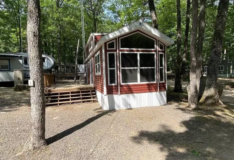 Lincolnwood Tiny House 08