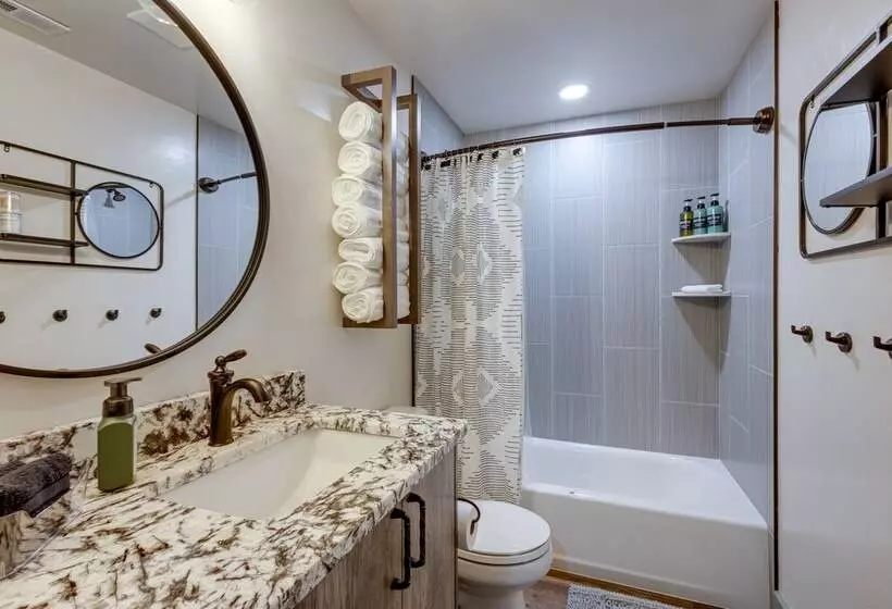 Modern Island Park Cabin ~ 23 Mi To Yellowstone!