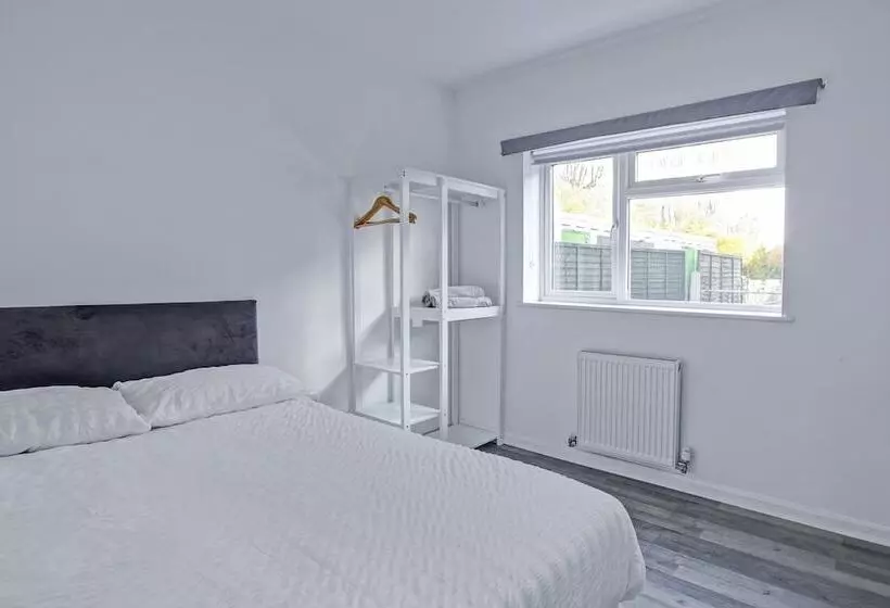 Oyo Aparthotel Hathern