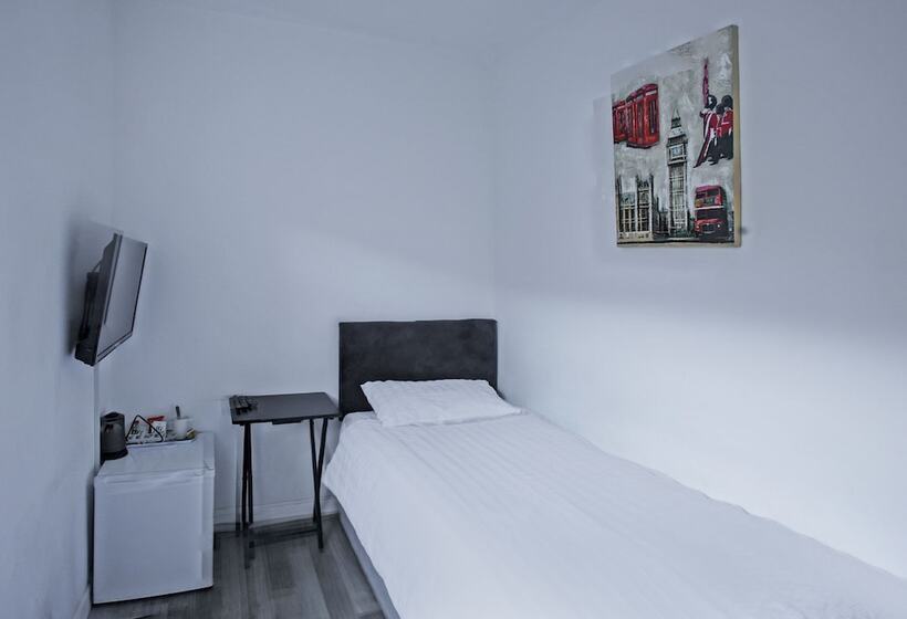 Oyo Aparthotel Hathern