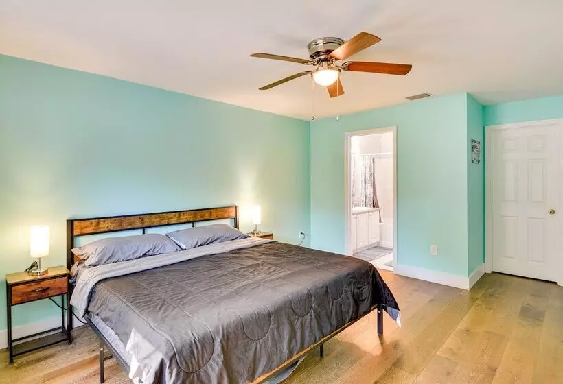 Palm Coast Home W/ Pool: 5 Mi To Flagler Beach!