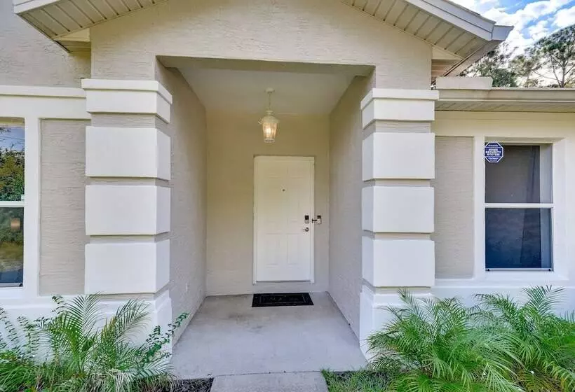 Palm Coast Home W/ Pool: 5 Mi To Flagler Beach!