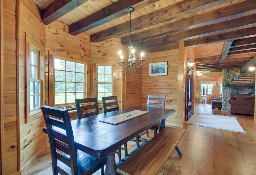 Peaceful Raphine Cottage W/ Deck & Fireplace!