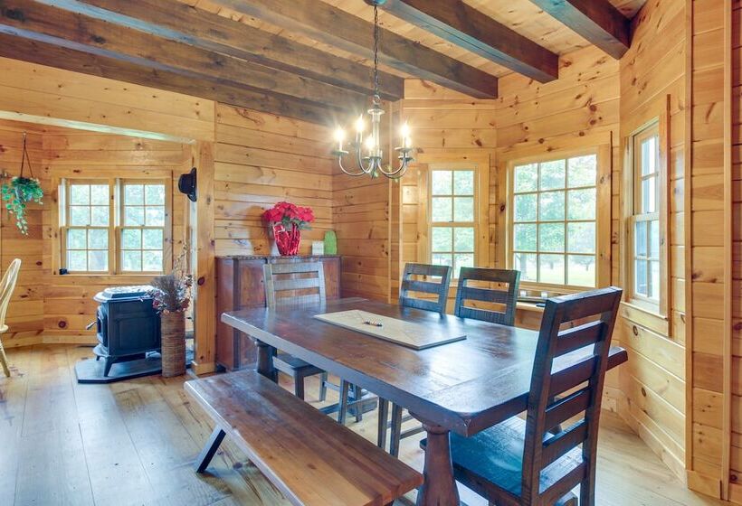 Peaceful Raphine Cottage W/ Deck & Fireplace!