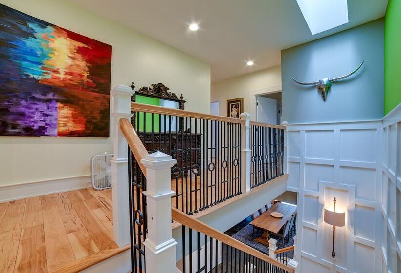 Secluded Ithaca Home W/ Hot Tub ~ 5 Mi To Cornell!