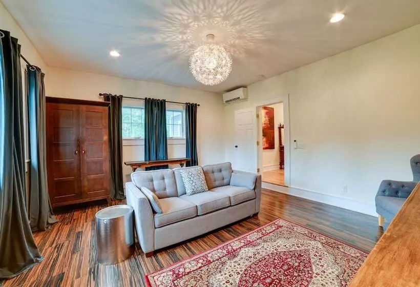 Secluded Ithaca Home W/ Hot Tub ~ 5 Mi To Cornell!