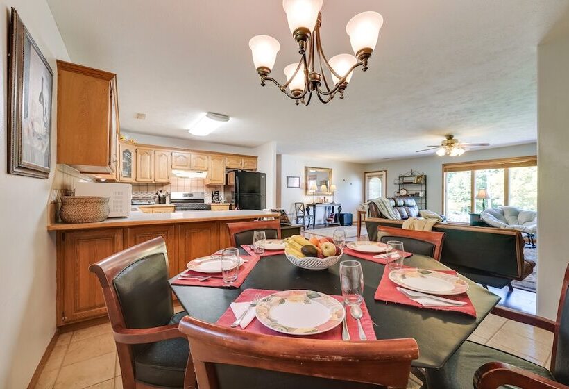 Serene Ava Countryside Home W/ Deck & Fire Pit