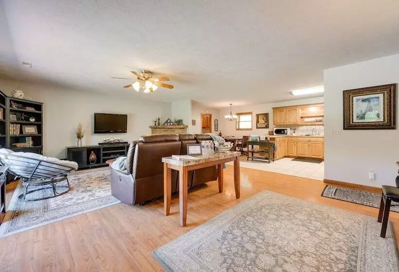 Serene Ava Countryside Home W/ Deck & Fire Pit