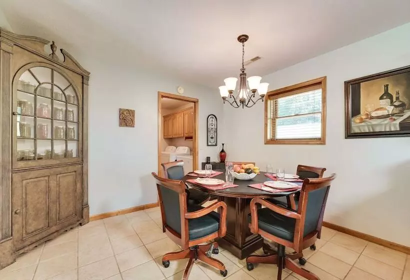 Serene Ava Countryside Home W/ Deck & Fire Pit