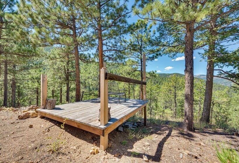 Serene Home W/ Hot Tub 6 Mi To Boulder Falls!