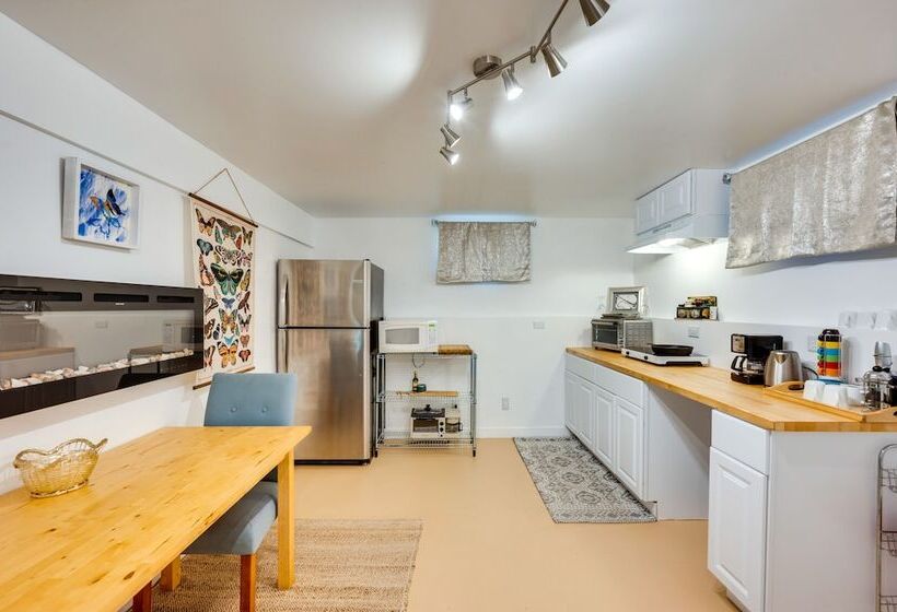 Serene Home W/ Hot Tub 6 Mi To Boulder Falls!