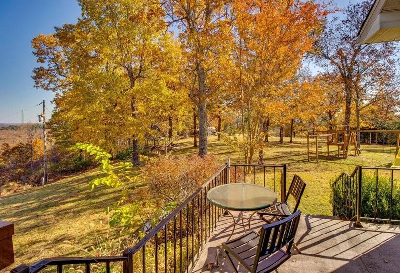 Spacious Retreat W/ Stunning Norfork Lake Views!