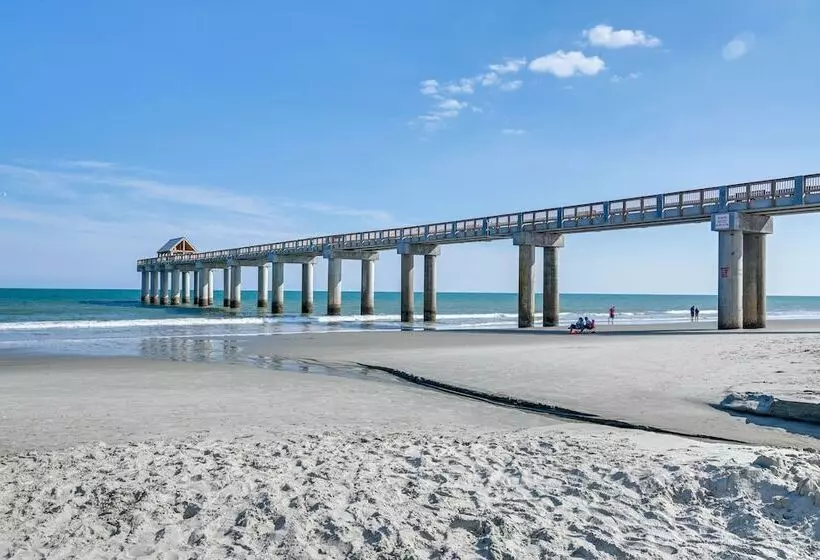 Walk To Ocean & Pier: Surfside Beach House W/ Pool