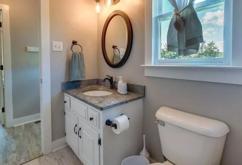 Tranquil Cottage In Virginia Countryside W/ Pond!