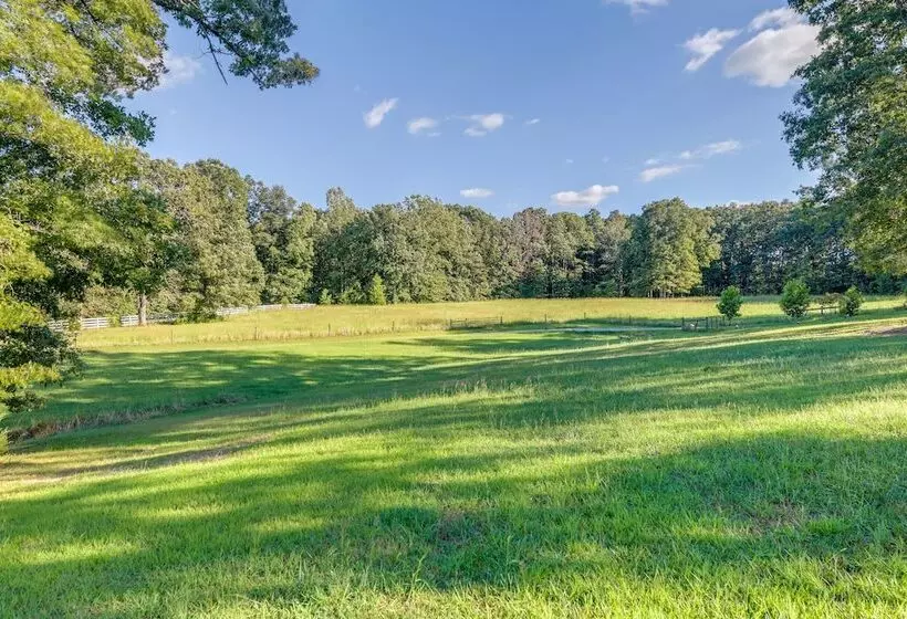 Tranquil Cottage In Virginia Countryside W/ Pond!