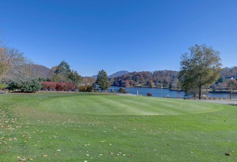 Updated + Modern Waynesville Cottage W/ Fire Pit