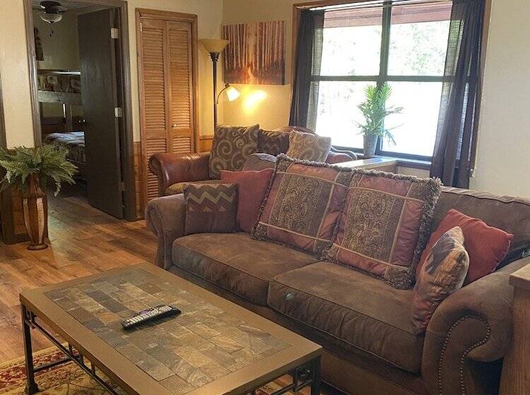 Woodwose Cabin Adventures Now