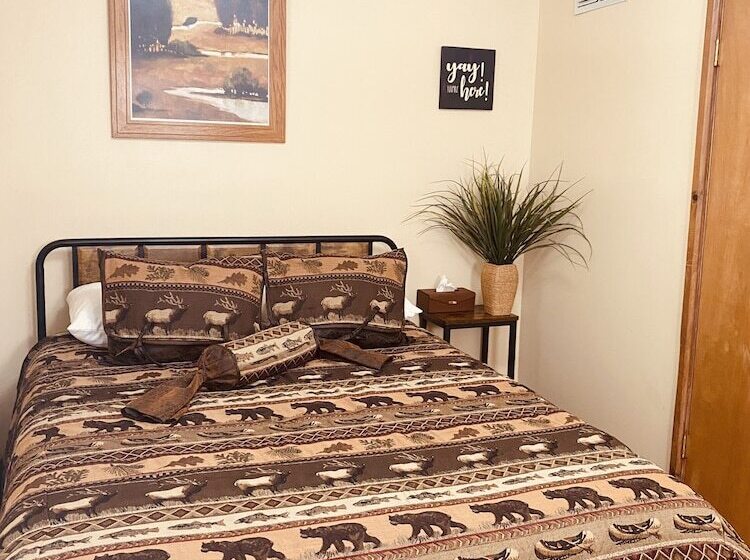 Woodwose Cabin Adventures Now