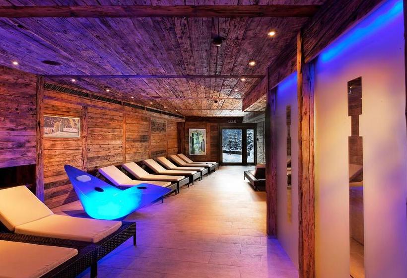 Art & Ski-in Hotel Hinterhag