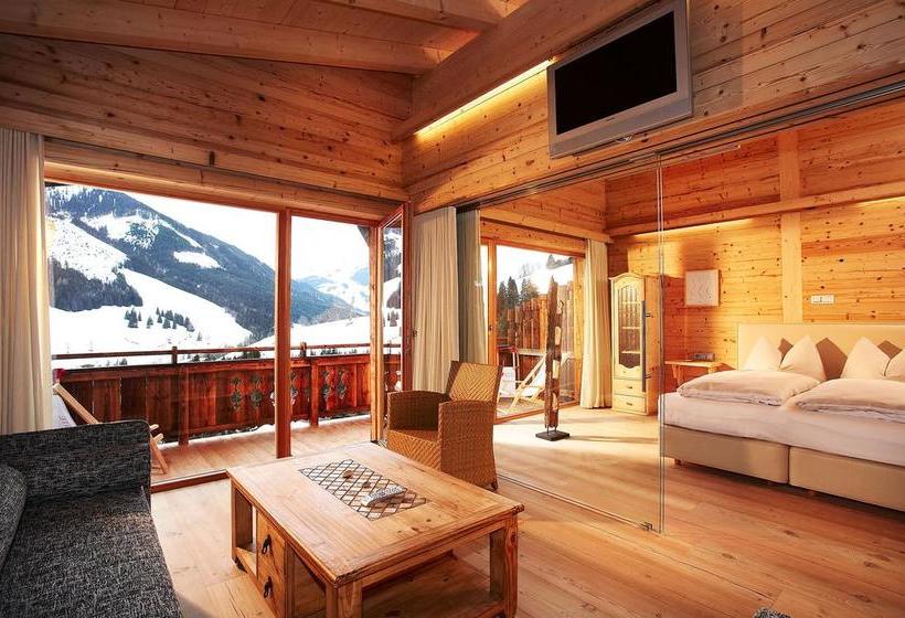 Art & Ski-in Hotel Hinterhag