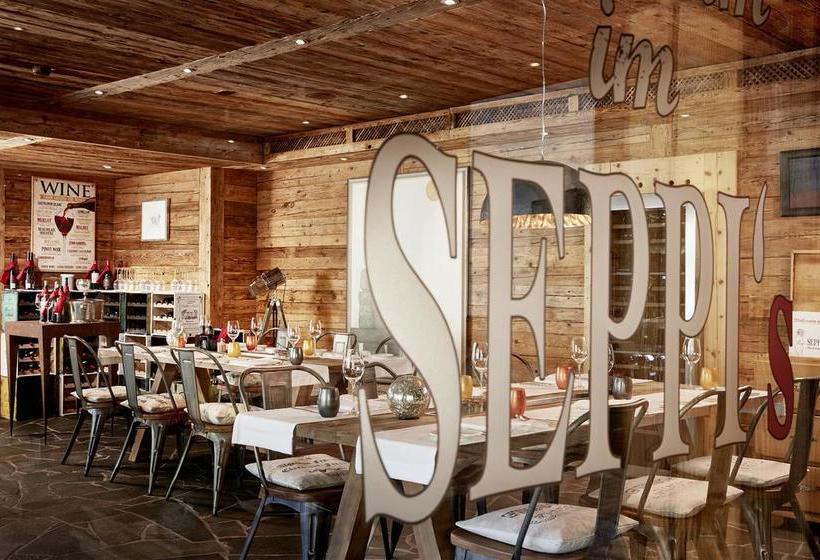 Art & Ski-in Hotel Hinterhag