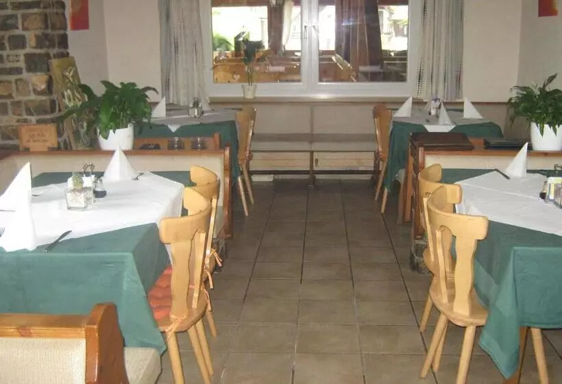 ホテル 2 Sterne Gasthof Pension Kienklause Kein Wifi Wlan Keinen Handyempfang