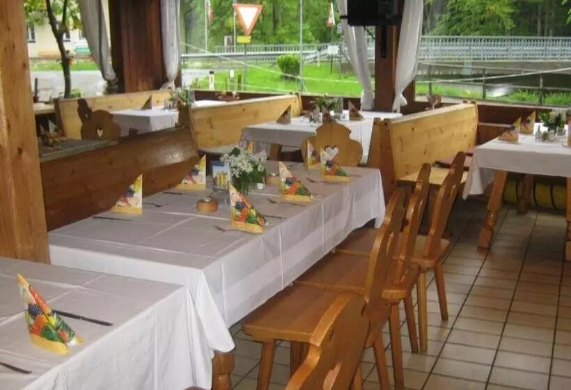 ホテル 2 Sterne Gasthof Pension Kienklause Kein Wifi Wlan Keinen Handyempfang