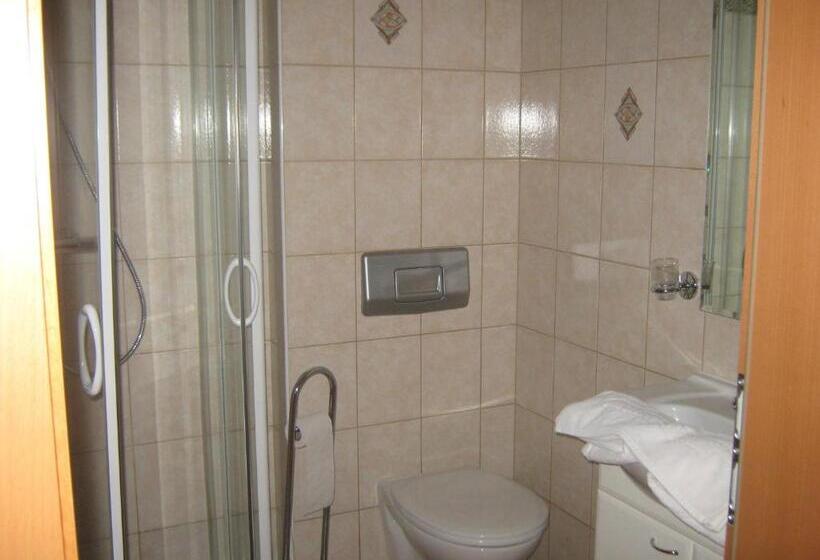 Отель 2 Sterne Gasthof Pension Kienklause Kein Wifi Wlan Keinen Handyempfang