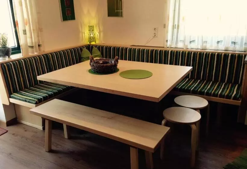 Hotelli Apartment Haus Am See