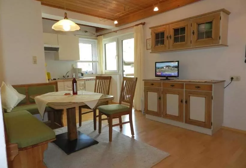 ホテル Appartements Charlotte