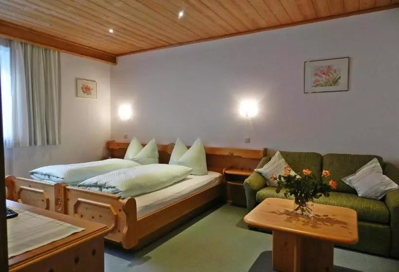 ホテル Appartements Charlotte