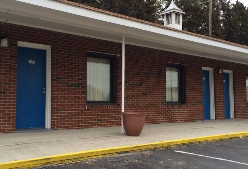 בית מלון כפרי Budget Inn