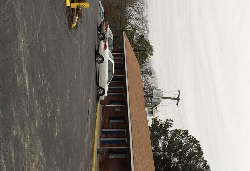 בית מלון כפרי Budget Inn