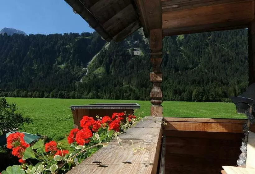 هتل Ferienbauernhof Erath