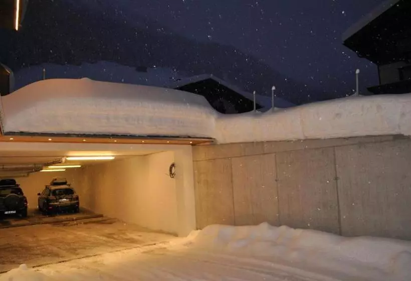 هتل Ferienwohnungen Egger