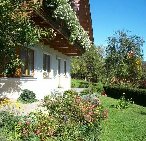 ホテル Haus Loidl