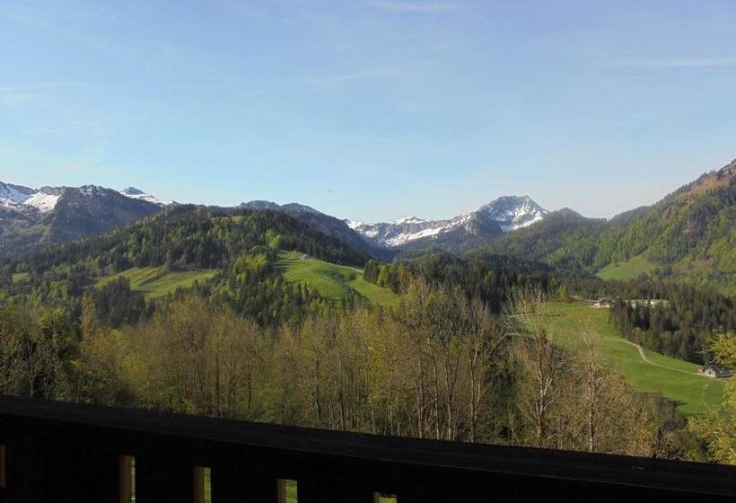 ホテル Haus Nussbaumer