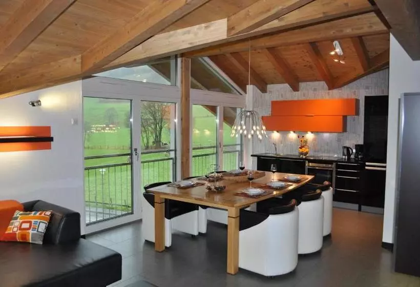ホテル Haus Piesendorf