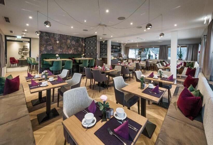 ホテル Hennersberg