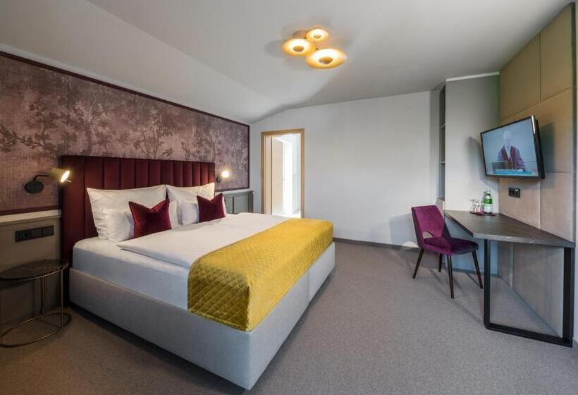 ホテル Hennersberg