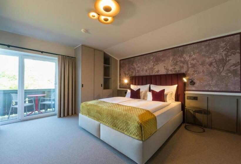 ホテル Hennersberg