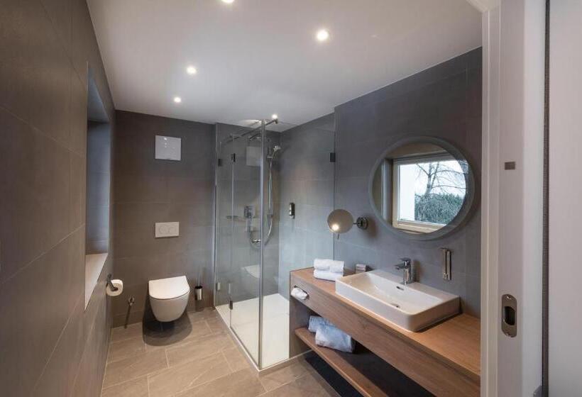 ホテル Hennersberg