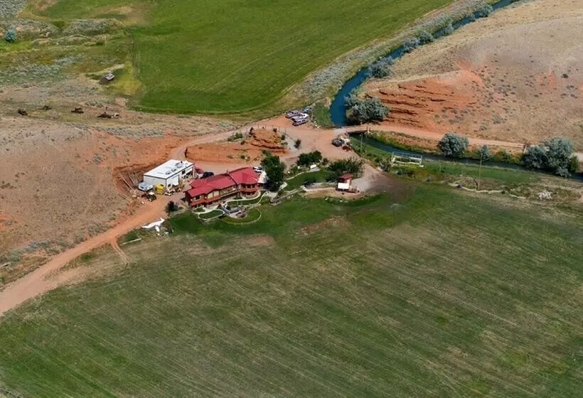 هتل K3 Guest Ranch