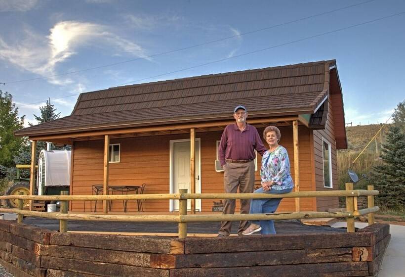 هتل K3 Guest Ranch