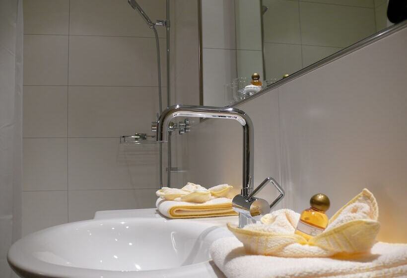 فندق Restaurant Eichberg