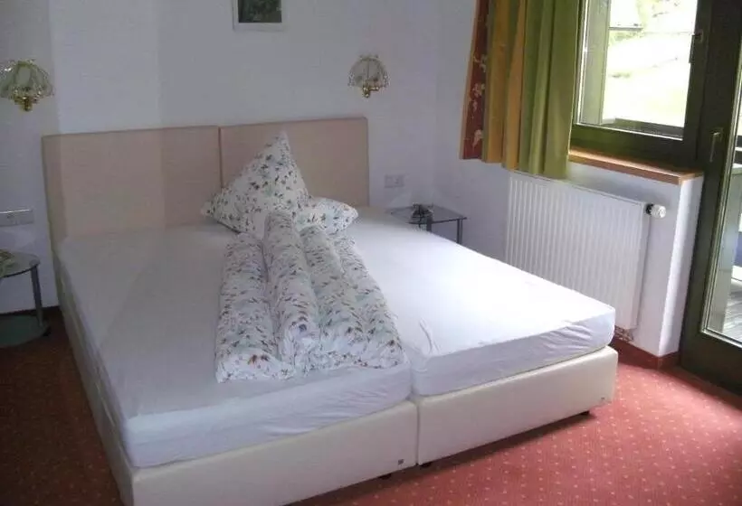 Hotel S'jechlas