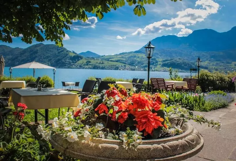 Hotelli Stadler Am Attersee