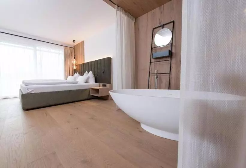 Hotelli Stadler Am Attersee